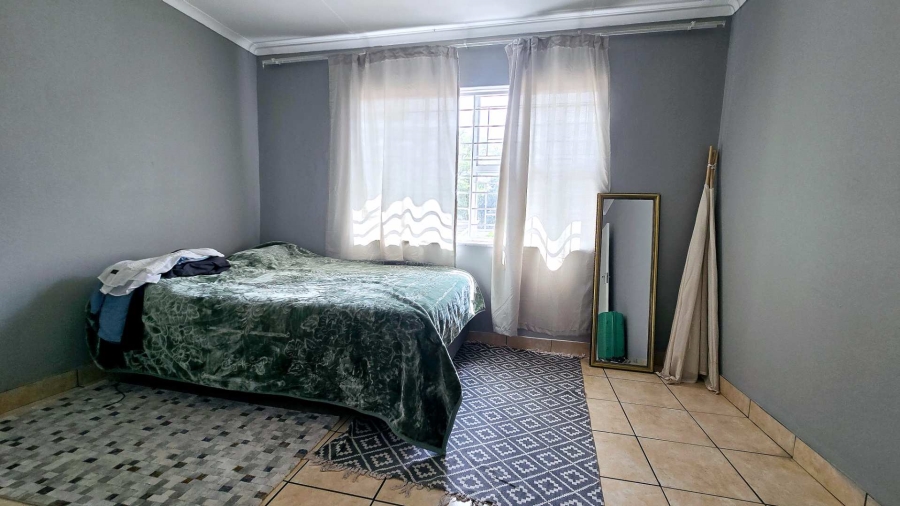 3 Bedroom Property for Sale in Waterkloof Glen Gauteng