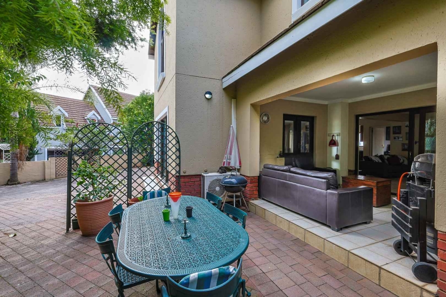 4 Bedroom Property for Sale in Moreleta Park Gauteng