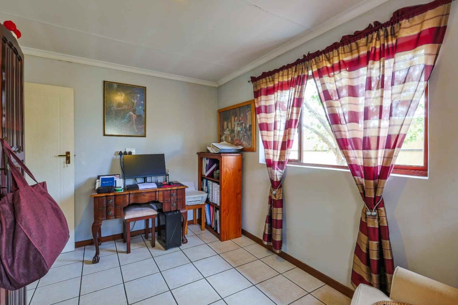 4 Bedroom Property for Sale in Moreleta Park Gauteng