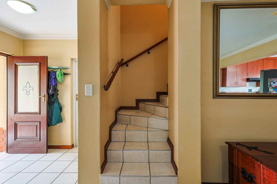 4 Bedroom Property for Sale in Moreleta Park Gauteng