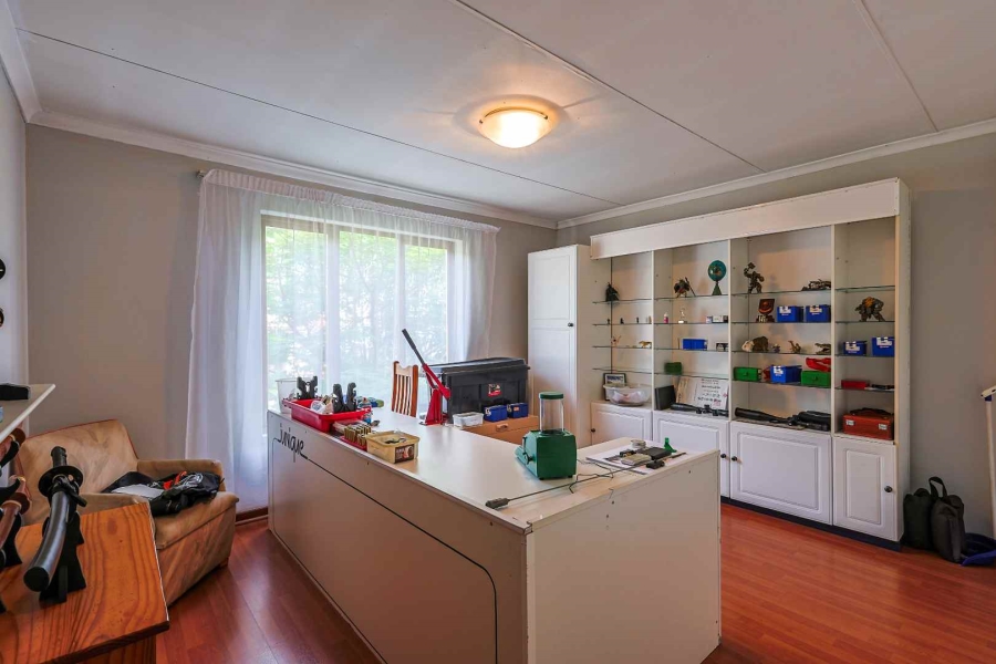 4 Bedroom Property for Sale in Moreleta Park Gauteng