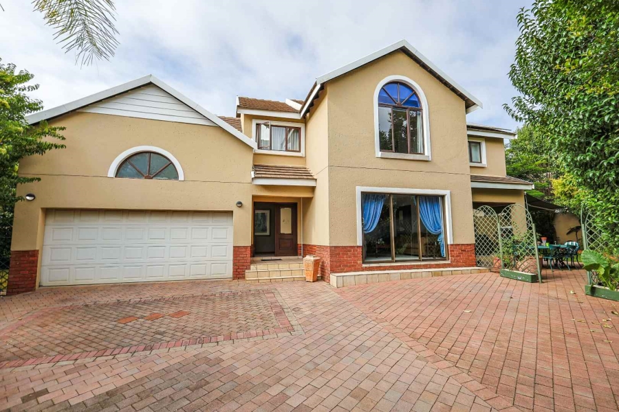 4 Bedroom Property for Sale in Moreleta Park Gauteng