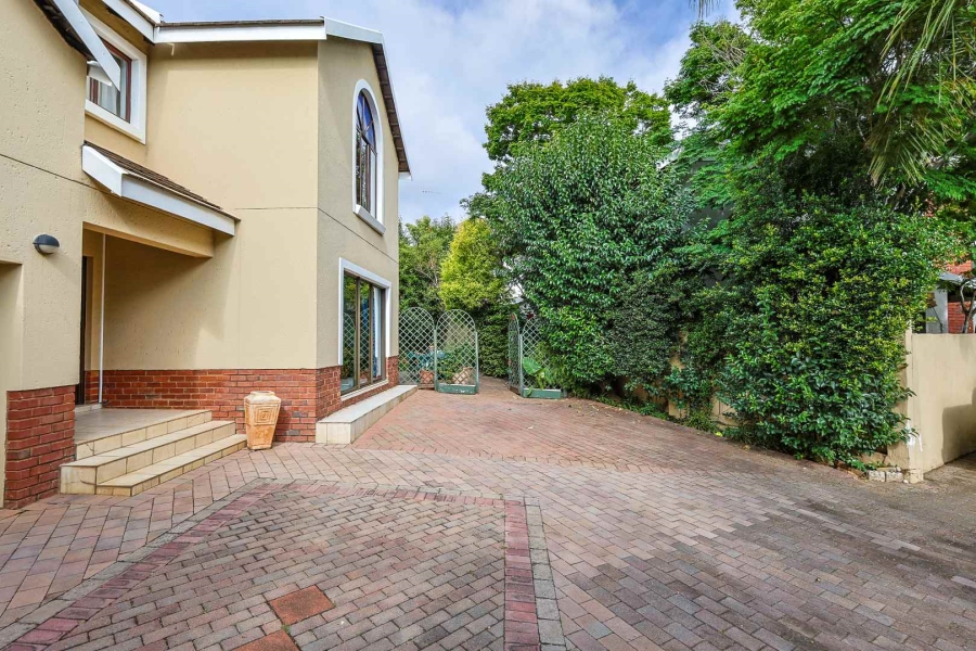 4 Bedroom Property for Sale in Moreleta Park Gauteng