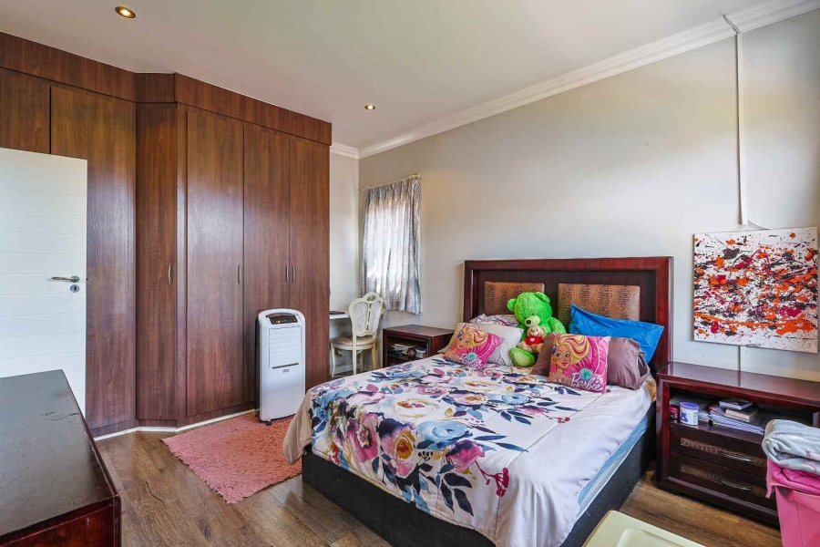 5 Bedroom Property for Sale in Olympus AH Gauteng