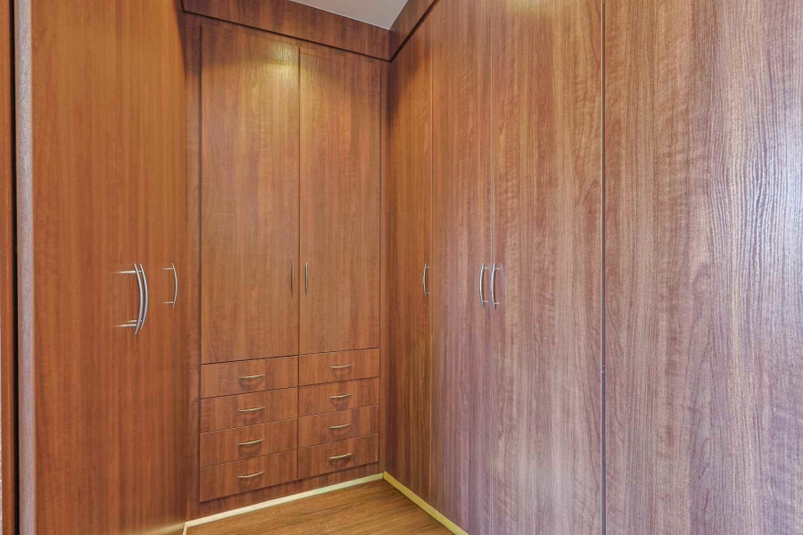 5 Bedroom Property for Sale in Olympus AH Gauteng