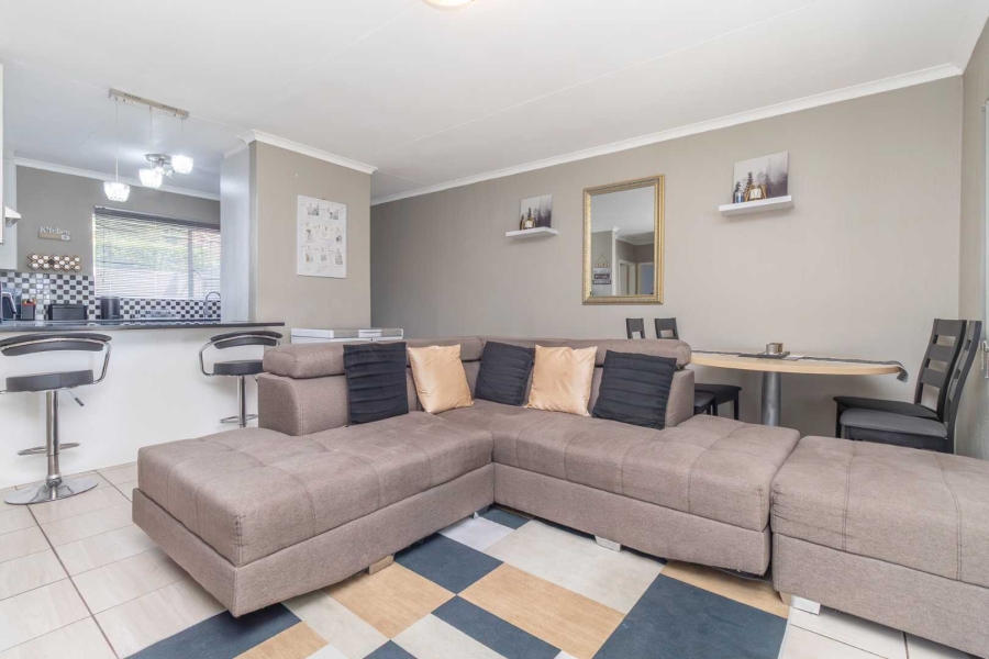 2 Bedroom Property for Sale in Northwold Gauteng