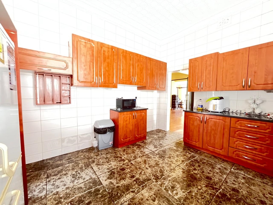 3 Bedroom Property for Sale in Roodepoort Gauteng