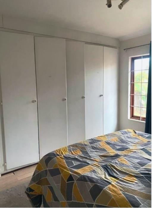To Let 2 Bedroom Property for Rent in Corlett Gardens Gauteng