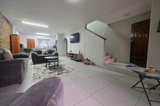 2 Bedroom Property for Sale in Brackenhurst Gauteng