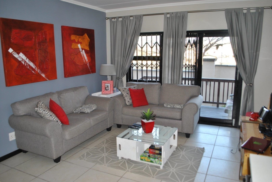 2 Bedroom Property for Sale in Greenstone Hill Gauteng