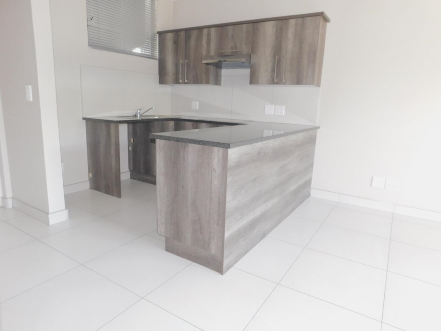 To Let 1 Bedroom Property for Rent in Bryanston Gauteng