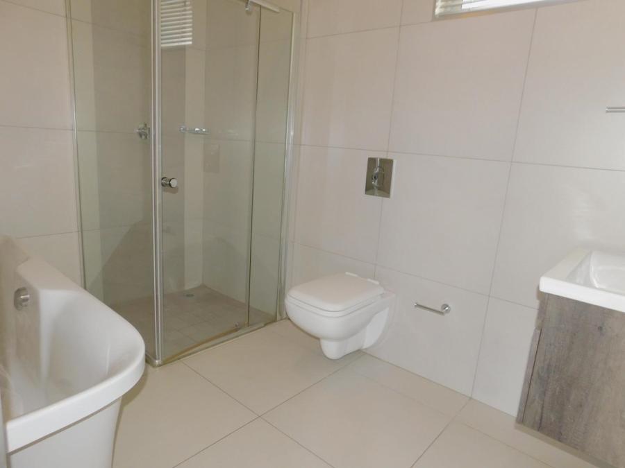 To Let 1 Bedroom Property for Rent in Bryanston Gauteng