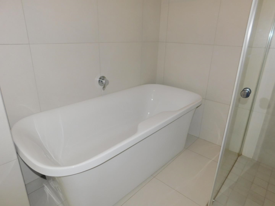 To Let 1 Bedroom Property for Rent in Bryanston Gauteng