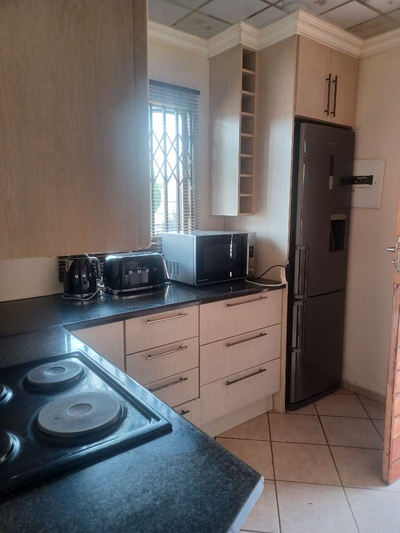 2 Bedroom Property for Sale in The Orchards Gauteng