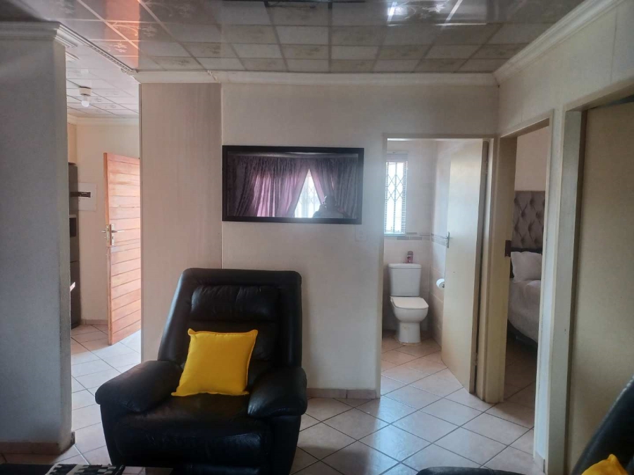 2 Bedroom Property for Sale in The Orchards Gauteng