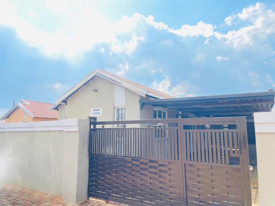 3 Bedroom Property for Sale in Protea Glen Gauteng