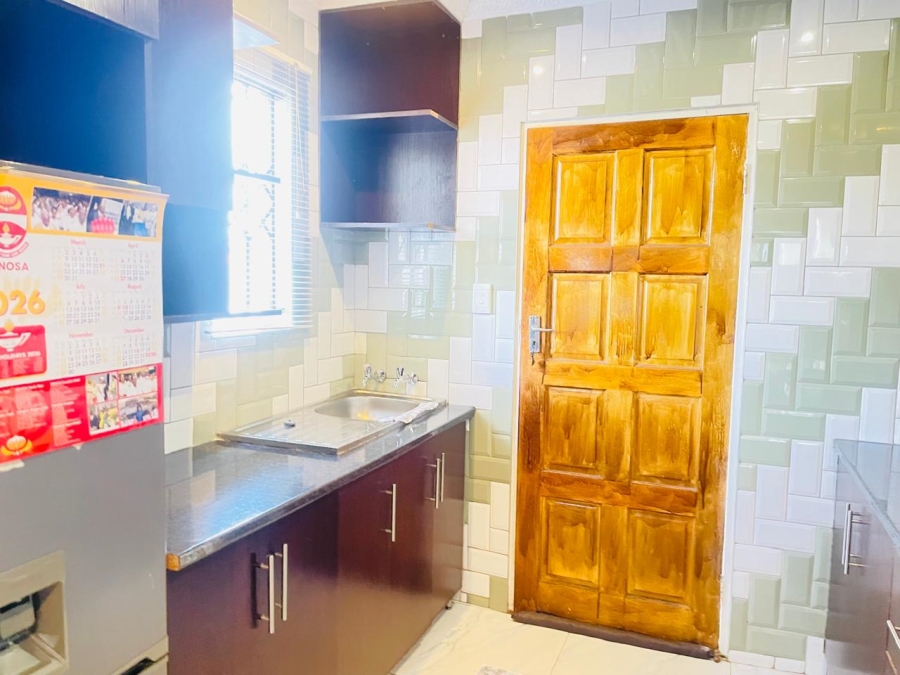 3 Bedroom Property for Sale in Protea Glen Gauteng