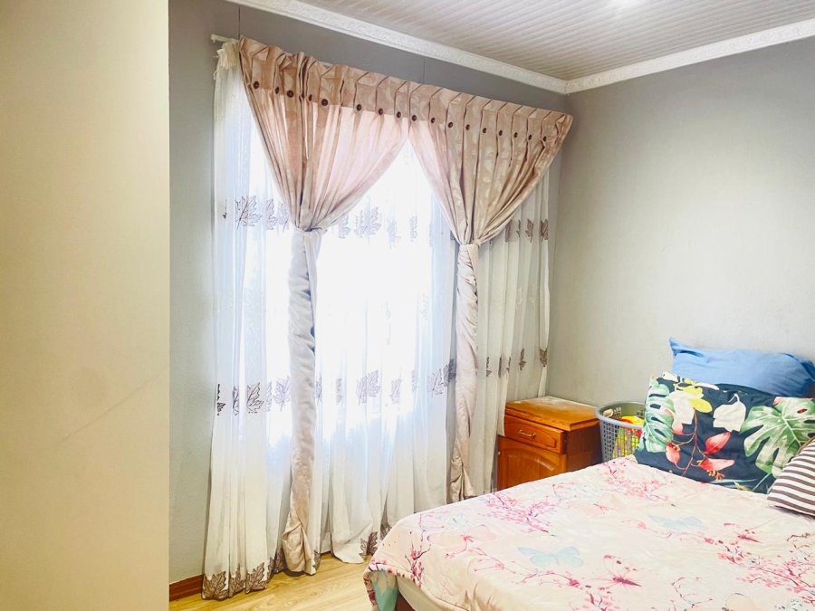 3 Bedroom Property for Sale in Protea Glen Gauteng