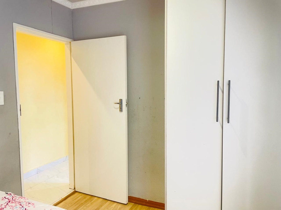 3 Bedroom Property for Sale in Protea Glen Gauteng