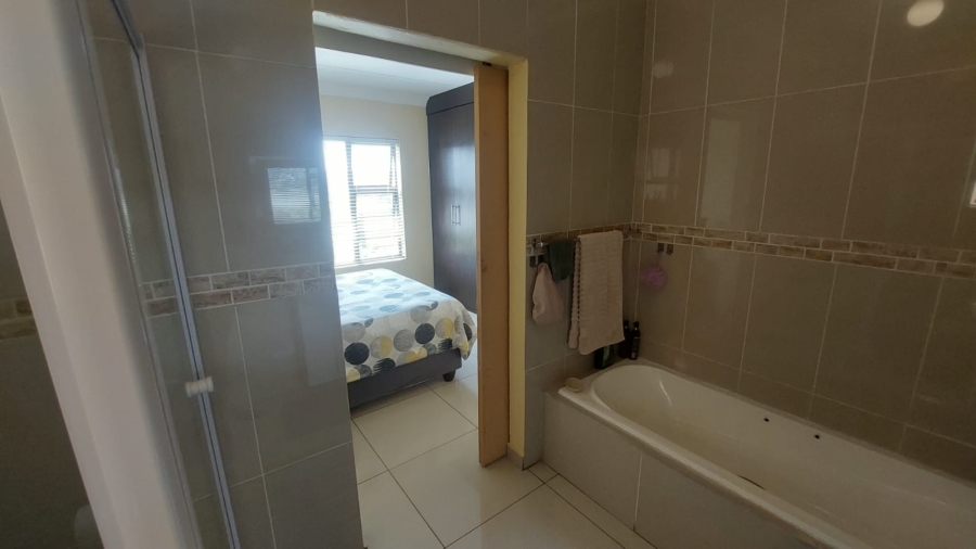 3 Bedroom Property for Sale in Winchester Hills Gauteng