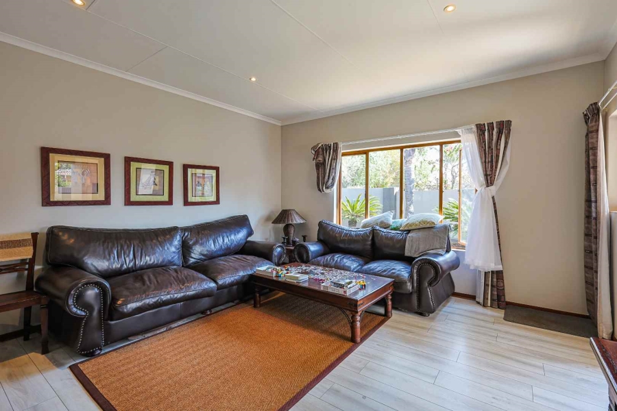 2 Bedroom Property for Sale in Silver Lakes Golf Estate Gauteng