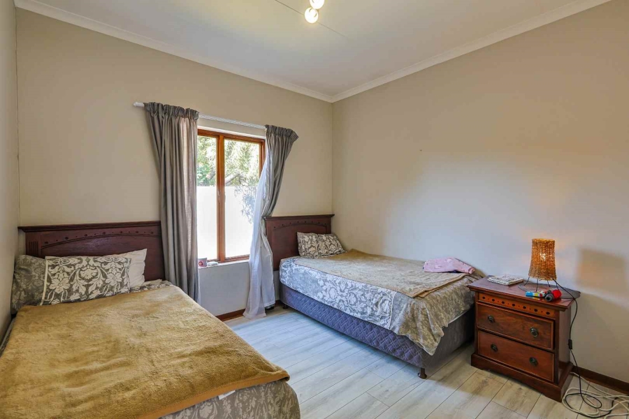 2 Bedroom Property for Sale in Silver Lakes Golf Estate Gauteng