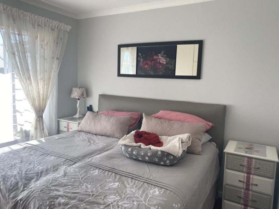 2 Bedroom Property for Sale in Highveld Gauteng