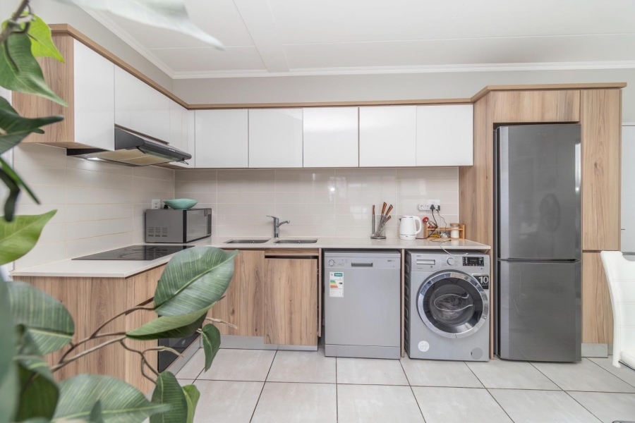 2 Bedroom Property for Sale in Kyalami Gauteng