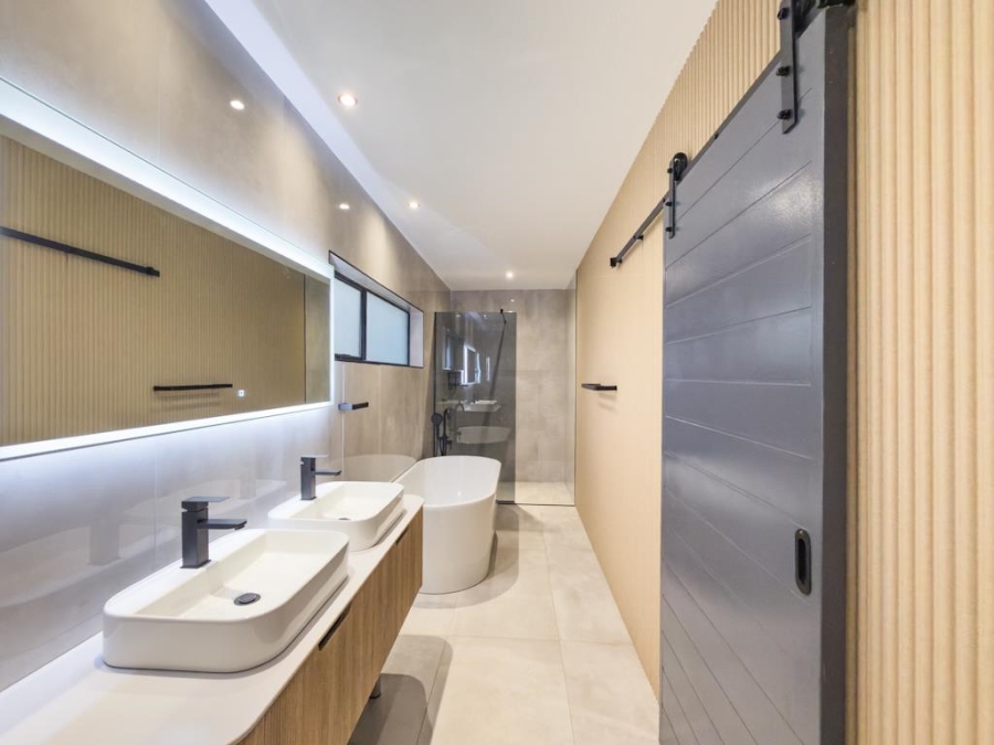 4 Bedroom Property for Sale in Fountainbrook Estate Gauteng