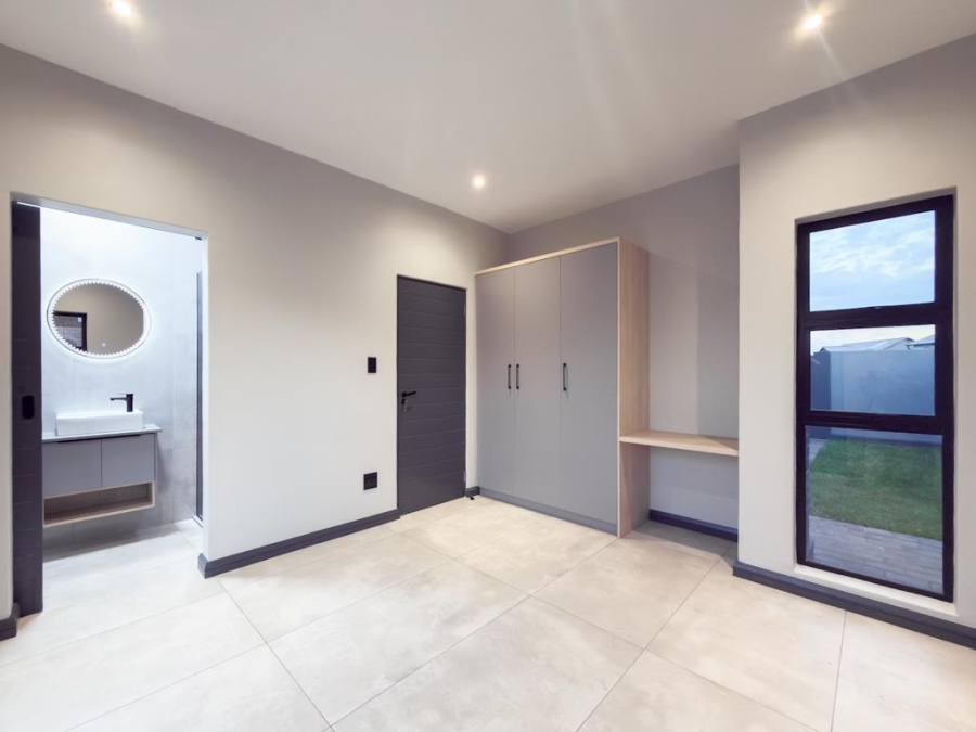 4 Bedroom Property for Sale in Fountainbrook Estate Gauteng