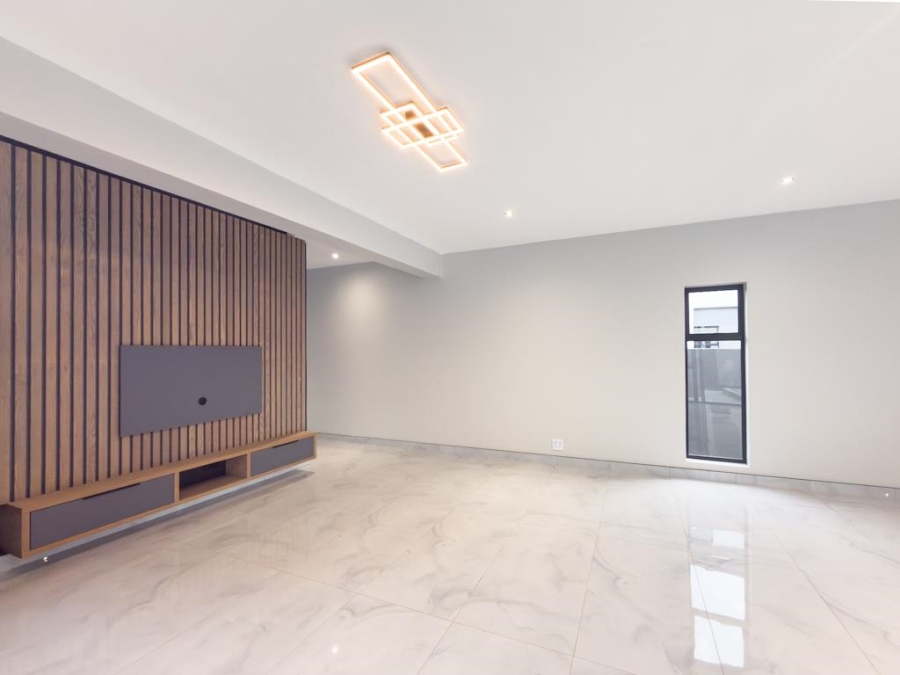 4 Bedroom Property for Sale in Fountainbrook Estate Gauteng