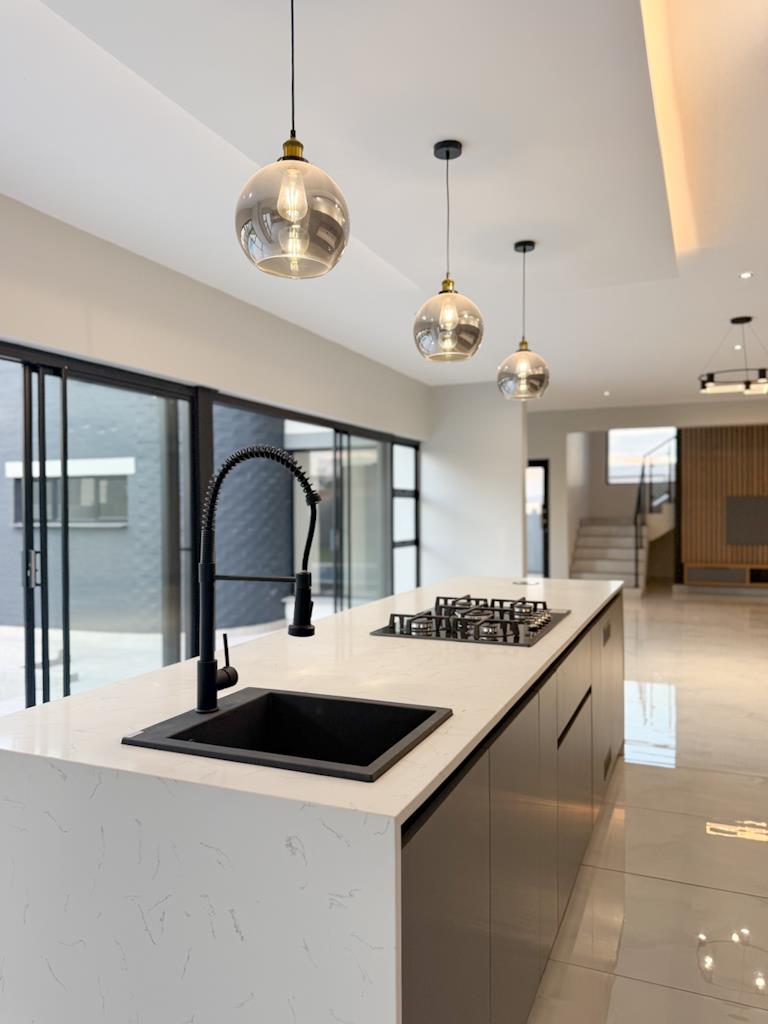 4 Bedroom Property for Sale in Fountainbrook Estate Gauteng