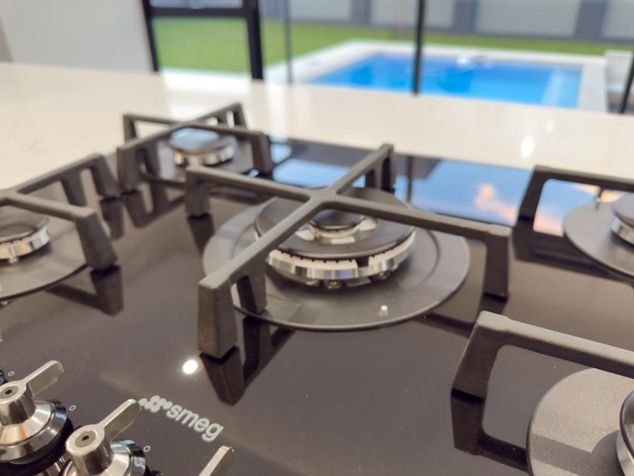 4 Bedroom Property for Sale in Fountainbrook Estate Gauteng