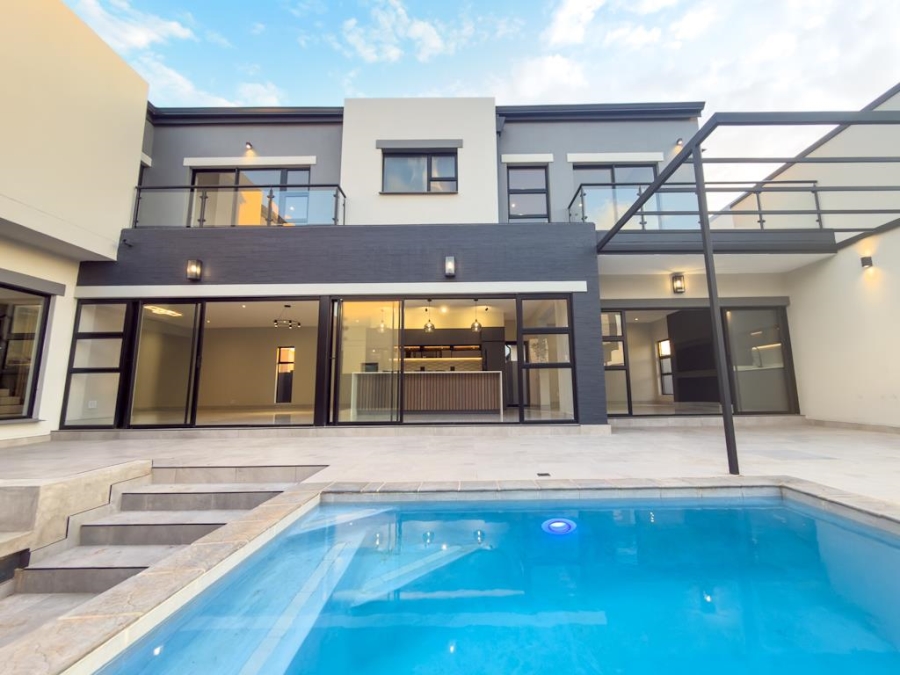 4 Bedroom Property for Sale in Fountainbrook Estate Gauteng
