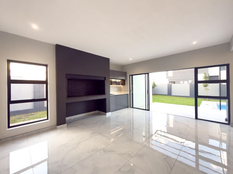 4 Bedroom Property for Sale in Fountainbrook Estate Gauteng