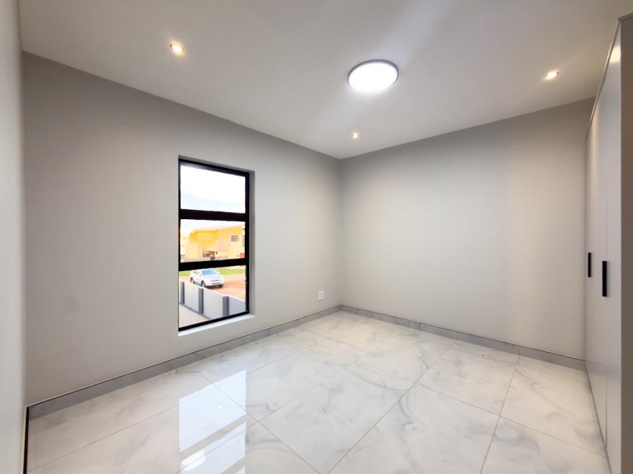 4 Bedroom Property for Sale in Fountainbrook Estate Gauteng