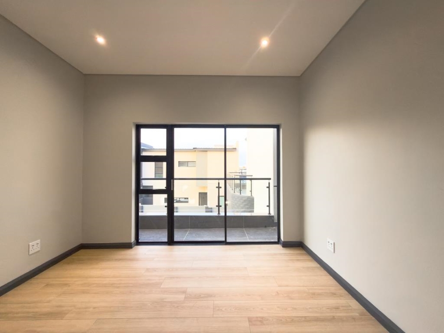 4 Bedroom Property for Sale in Fountainbrook Estate Gauteng