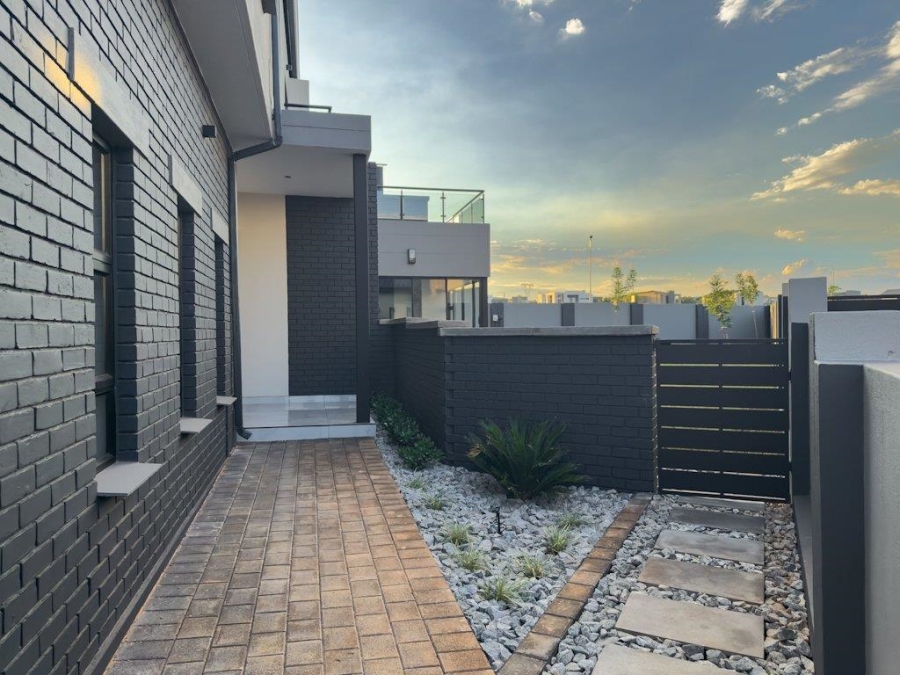 4 Bedroom Property for Sale in Fountainbrook Estate Gauteng