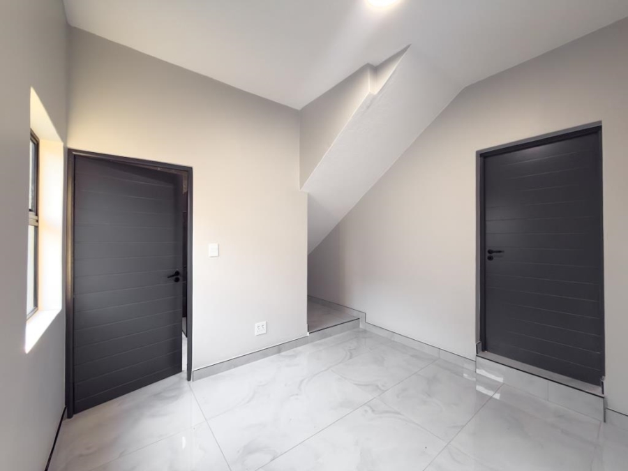 4 Bedroom Property for Sale in Fountainbrook Estate Gauteng