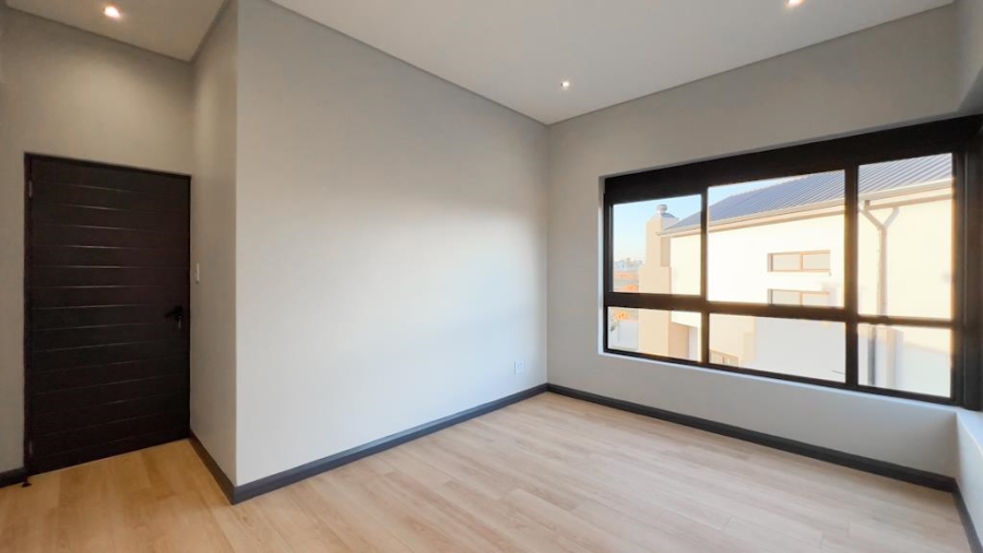 4 Bedroom Property for Sale in Fountainbrook Estate Gauteng