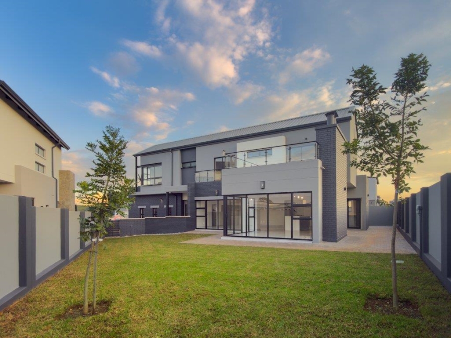 4 Bedroom Property for Sale in Fountainbrook Estate Gauteng