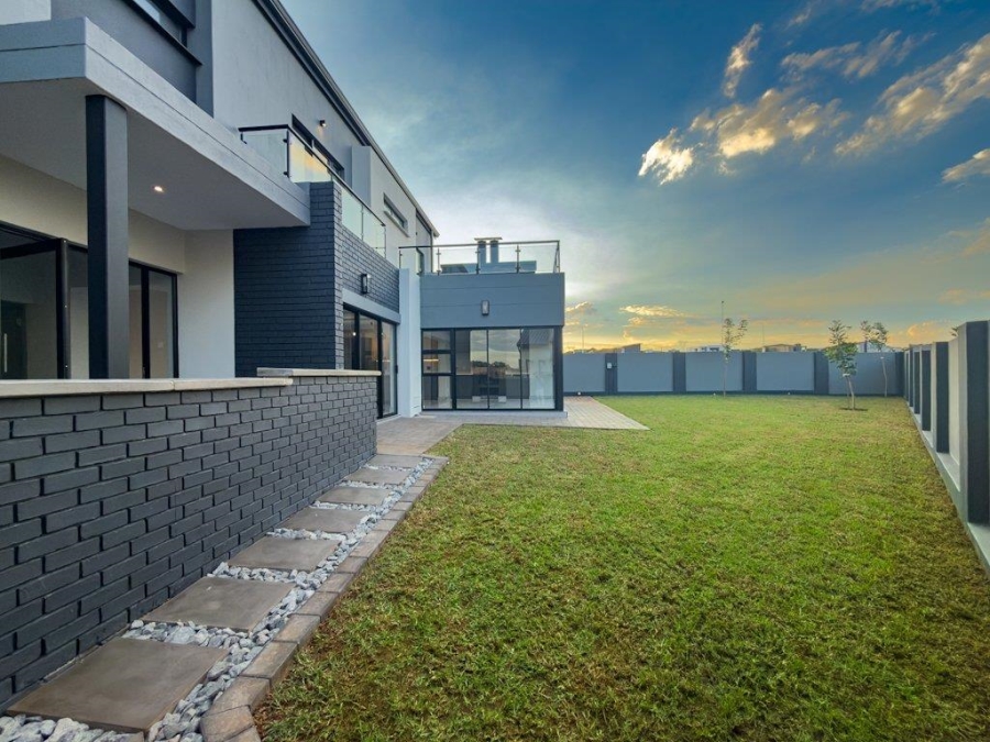 4 Bedroom Property for Sale in Fountainbrook Estate Gauteng