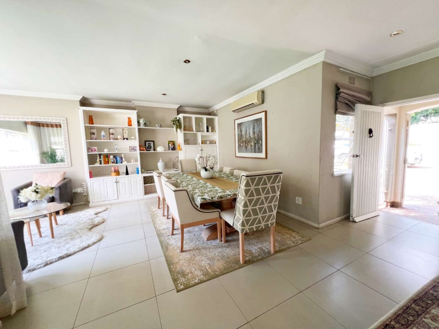 5 Bedroom Property for Sale in Bryanston Gauteng