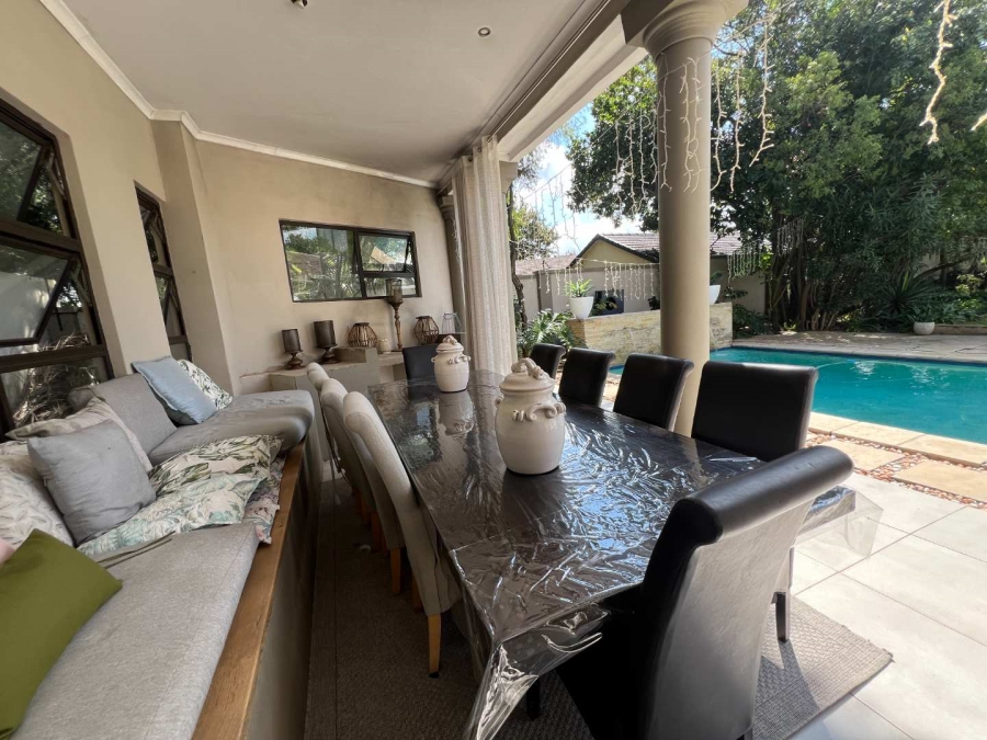 5 Bedroom Property for Sale in Bryanston Gauteng
