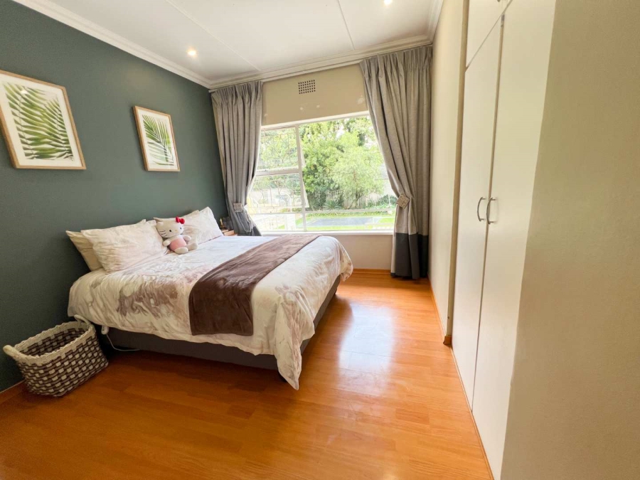 5 Bedroom Property for Sale in Bryanston Gauteng