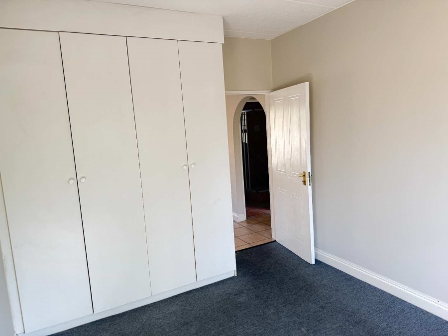 2 Bedroom Property for Sale in Strathavon Gauteng