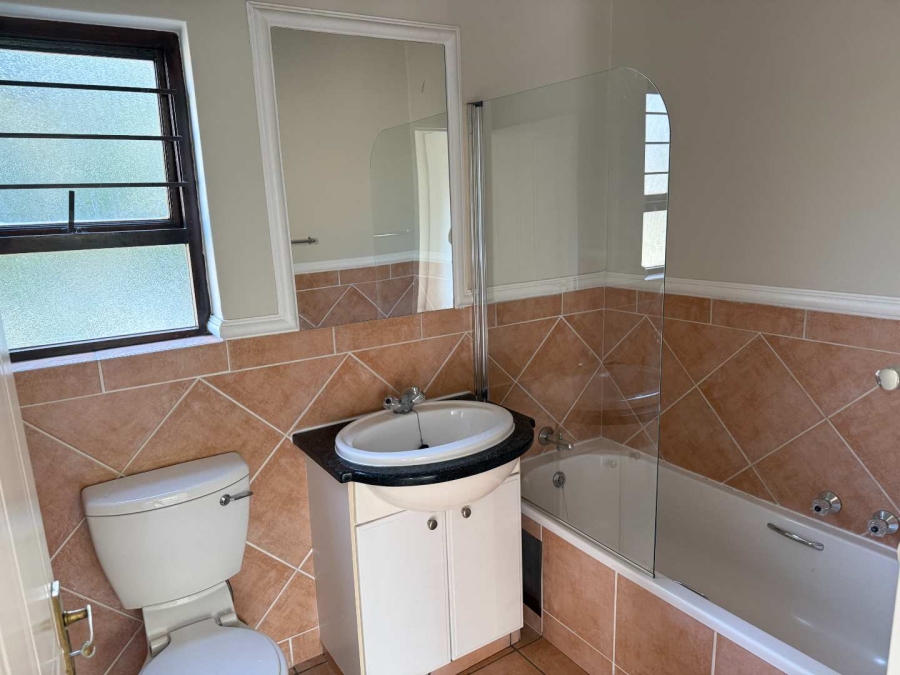 2 Bedroom Property for Sale in Strathavon Gauteng