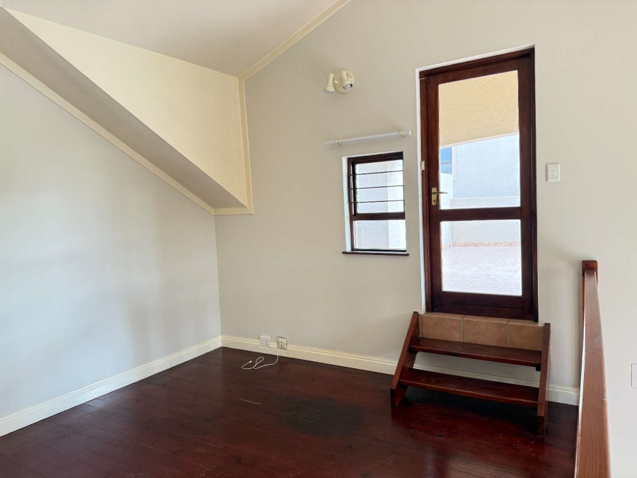 2 Bedroom Property for Sale in Strathavon Gauteng