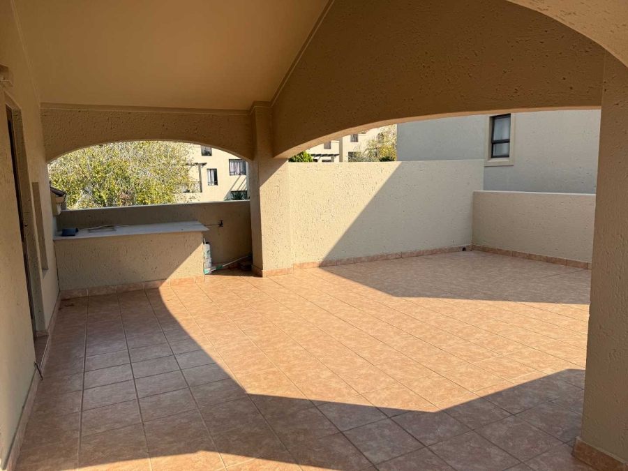 2 Bedroom Property for Sale in Strathavon Gauteng