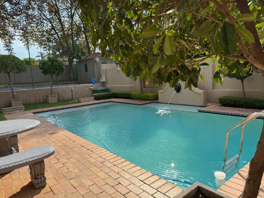 2 Bedroom Property for Sale in Strathavon Gauteng